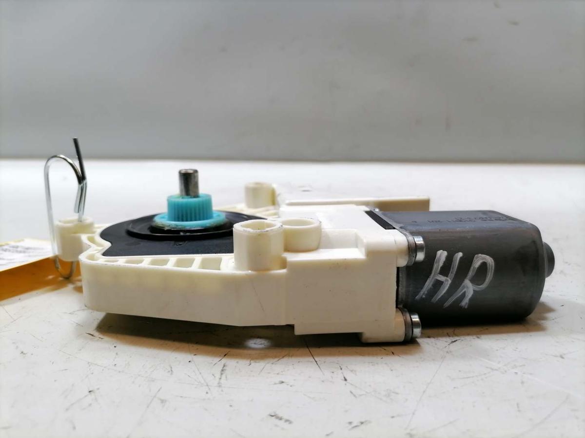 Audi A4 8K B8 original Fensterhebermotor hinten rechts Bj.2010